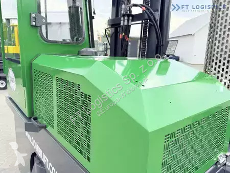 Štvorcestný vysokozdvižný vozík Combilift