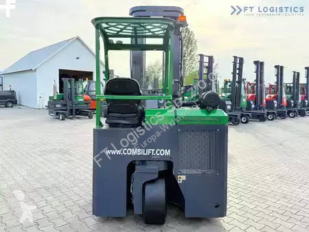 Štvorcestný vysokozdvižný vozík Combilift