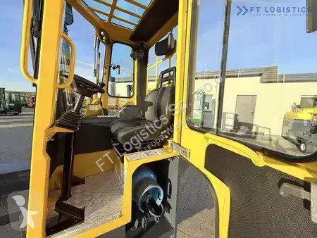 Štvorcestný vysokozdvižný vozík Combilift