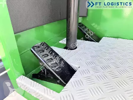 Многопосочен кар Combilift
