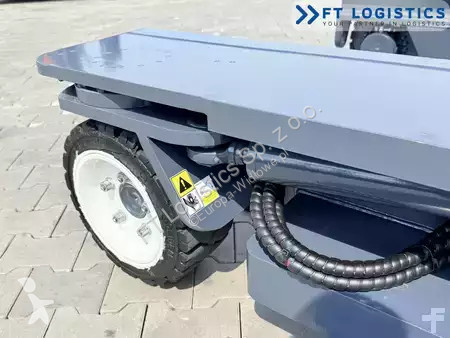 Stivuitor multidirectional Combilift