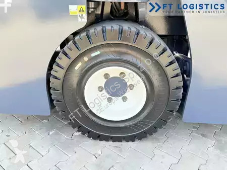 Chariot multidirectionnel Combilift