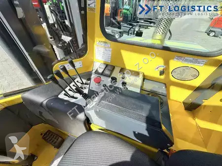 رافعة شوكية متعددة الاتجاهات Combilift