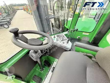 Chariot multidirectionnel Combilift