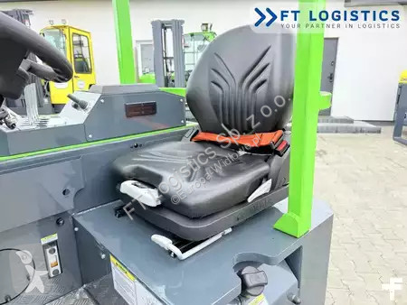 Chariot multidirectionnel Combilift