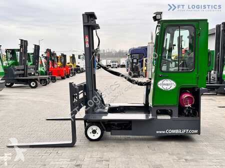 Stivuitor multidirectional Combilift