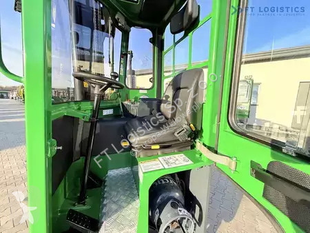 Štvorcestný vysokozdvižný vozík Combilift