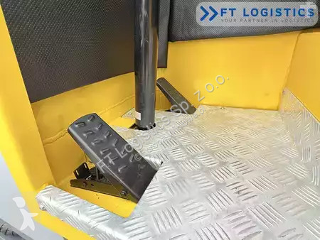 Štvorcestný vysokozdvižný vozík Combilift