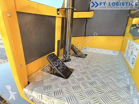 Stivuitor multidirectional Combilift