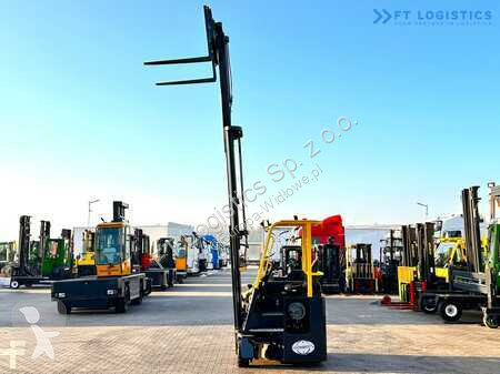 Stivuitor multidirectional Combilift