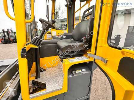 Stivuitor multidirectional Combilift