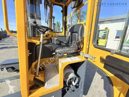 Štvorcestný vysokozdvižný vozík Combilift