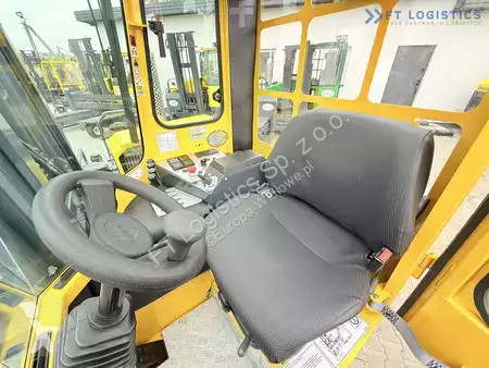 Štvorcestný vysokozdvižný vozík Combilift