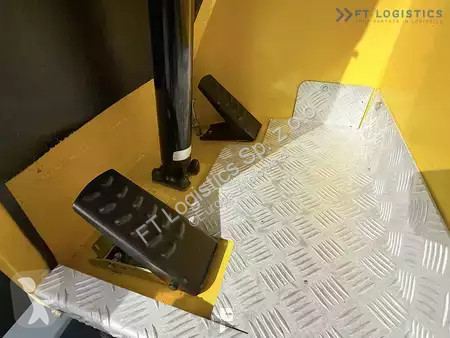 Štvorcestný vysokozdvižný vozík Combilift