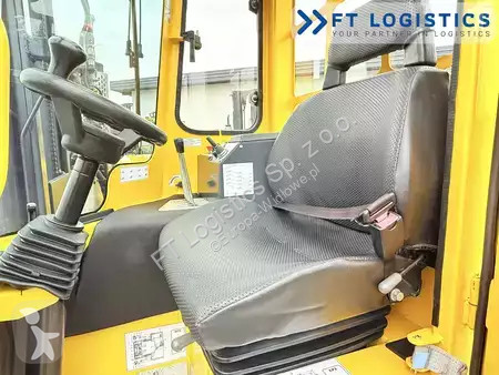 Štvorcestný vysokozdvižný vozík Combilift
