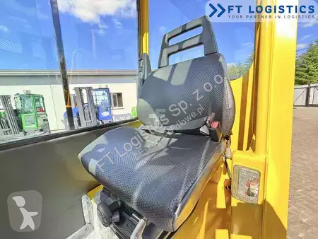 Stivuitor multidirectional Combilift