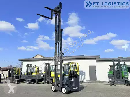 Многоходовой погрузчик Combilift