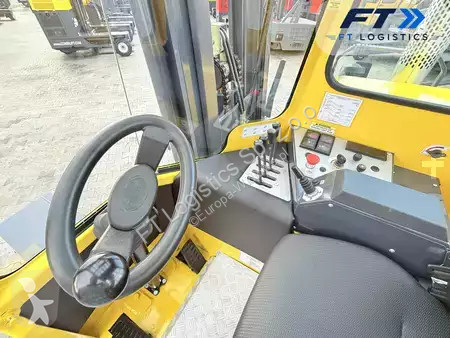Stivuitor multidirectional Combilift