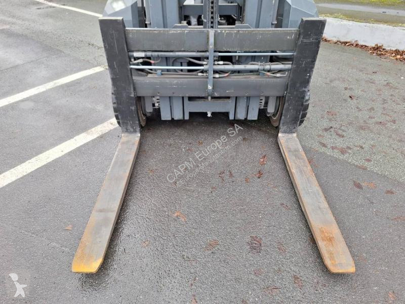 Stivuitor multidirectional Amlift  AGILIFT 4000E