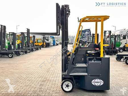 Stivuitor multidirectional Combilift