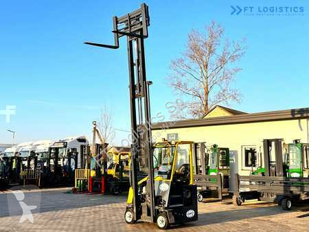 Stivuitor multidirectional Combilift