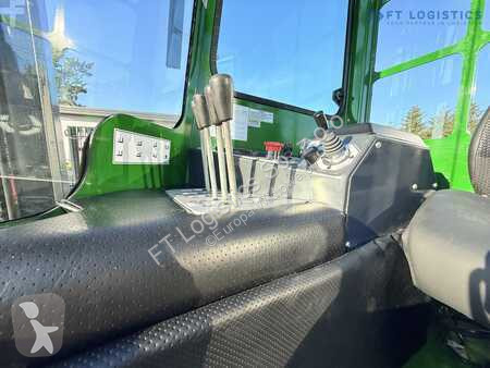 رافعة شوكية متعددة الاتجاهات Combilift