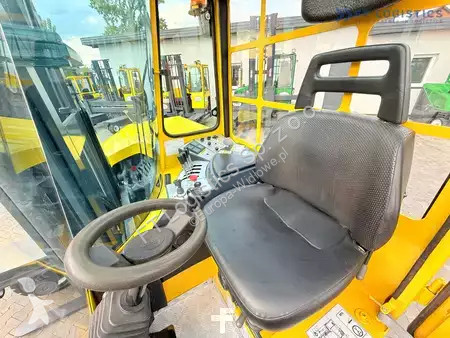 Štvorcestný vysokozdvižný vozík Combilift
