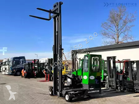 Štvorcestný vysokozdvižný vozík Combilift