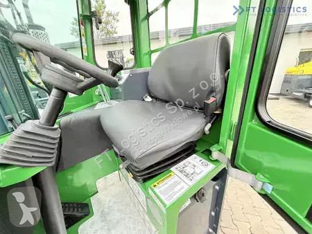 Štvorcestný vysokozdvižný vozík Combilift