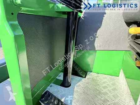 Štvorcestný vysokozdvižný vozík Combilift