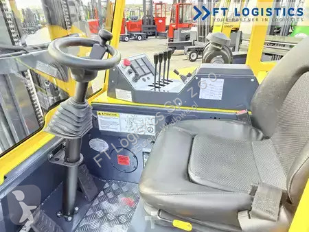 Štvorcestný vysokozdvižný vozík Combilift