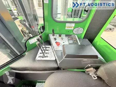 Štvorcestný vysokozdvižný vozík Combilift