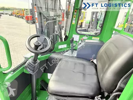 Štvorcestný vysokozdvižný vozík Combilift