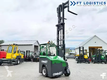 Многоходовой погрузчик Combilift