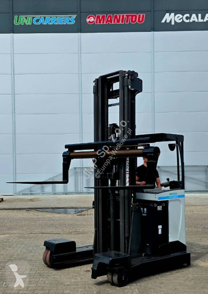 Многоходовой погрузчик Unicarriers UFW 250...