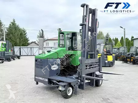 多向叉车 Combilift