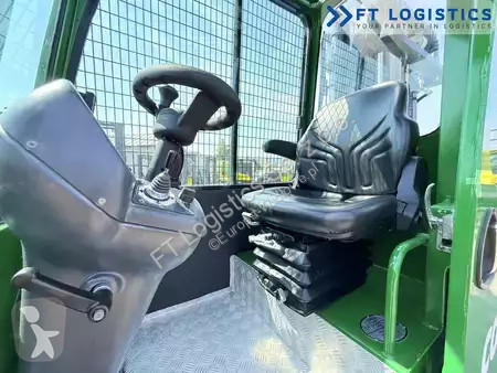 Stivuitor multidirectional Combilift