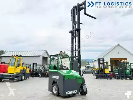 Stivuitor multidirectional Combilift