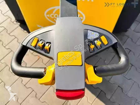 Chariot multidirectionnel Combilift