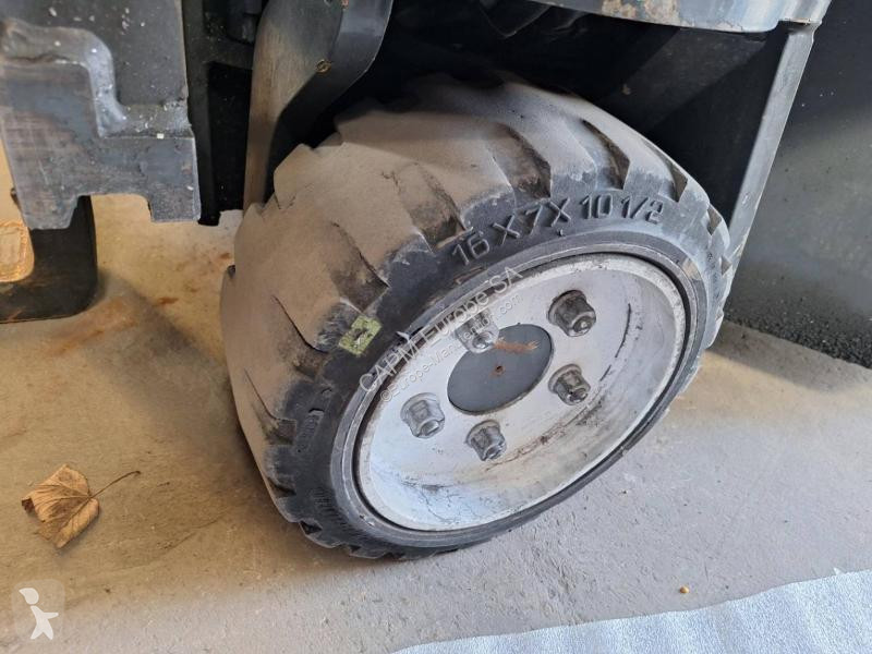 Stivuitor multidirectional Amlift  AGILIFT...