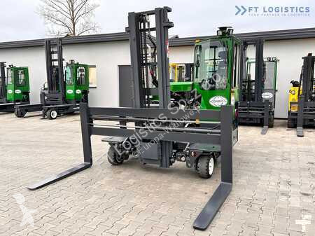Stivuitor multidirectional Combilift
