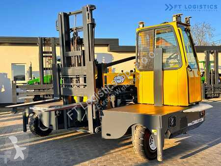 Stivuitor multidirectional Combilift