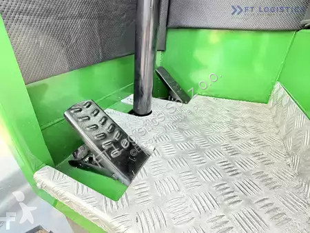 Štvorcestný vysokozdvižný vozík Combilift