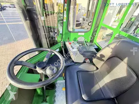 Štvorcestný vysokozdvižný vozík Combilift