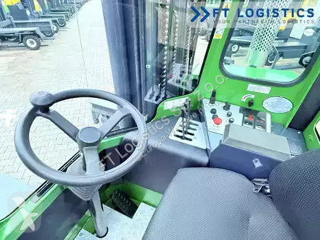 Štvorcestný vysokozdvižný vozík Combilift