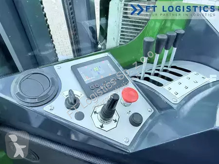 Štvorcestný vysokozdvižný vozík Combilift