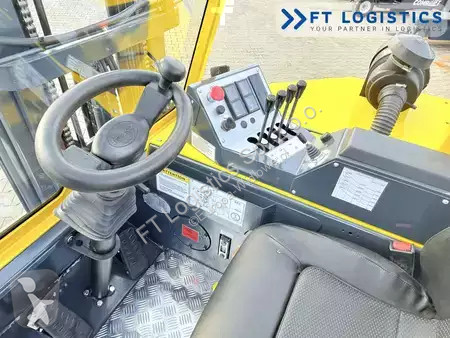 Štvorcestný vysokozdvižný vozík Combilift