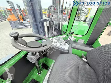 رافعة شوكية متعددة الاتجاهات Combilift