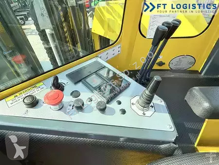 Многопосочен кар Combilift