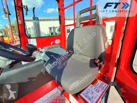 Stivuitor multidirectional Combilift